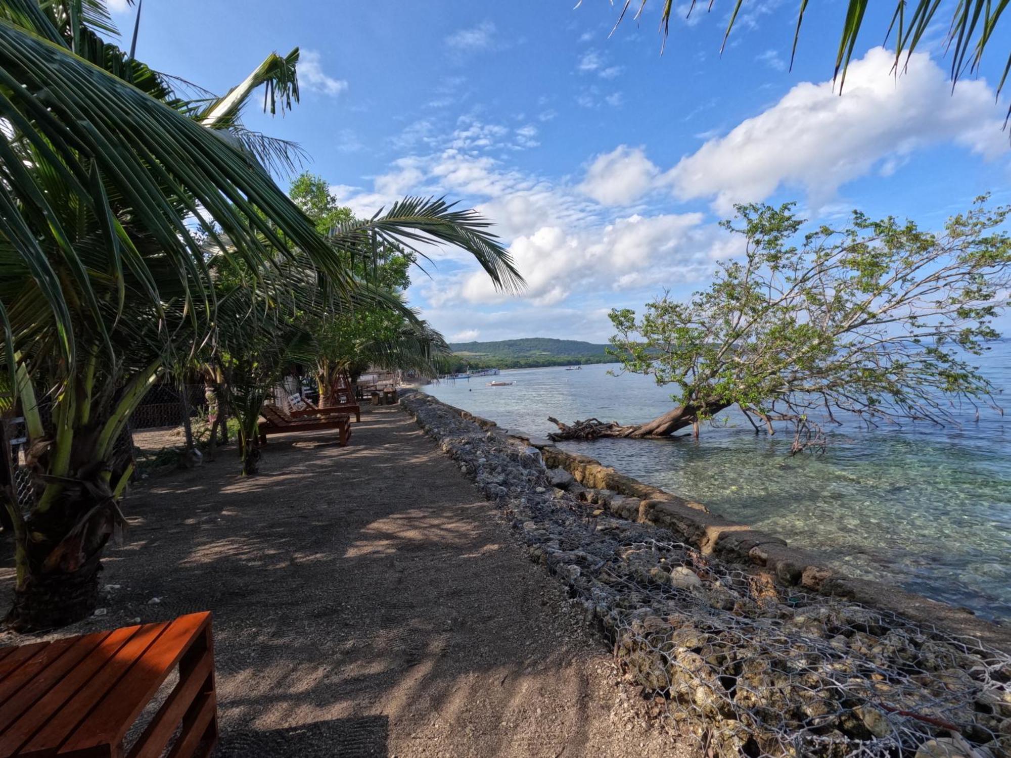 Maryan Moyo Bungalows & Resto Moyo Island Екстер'єр фото