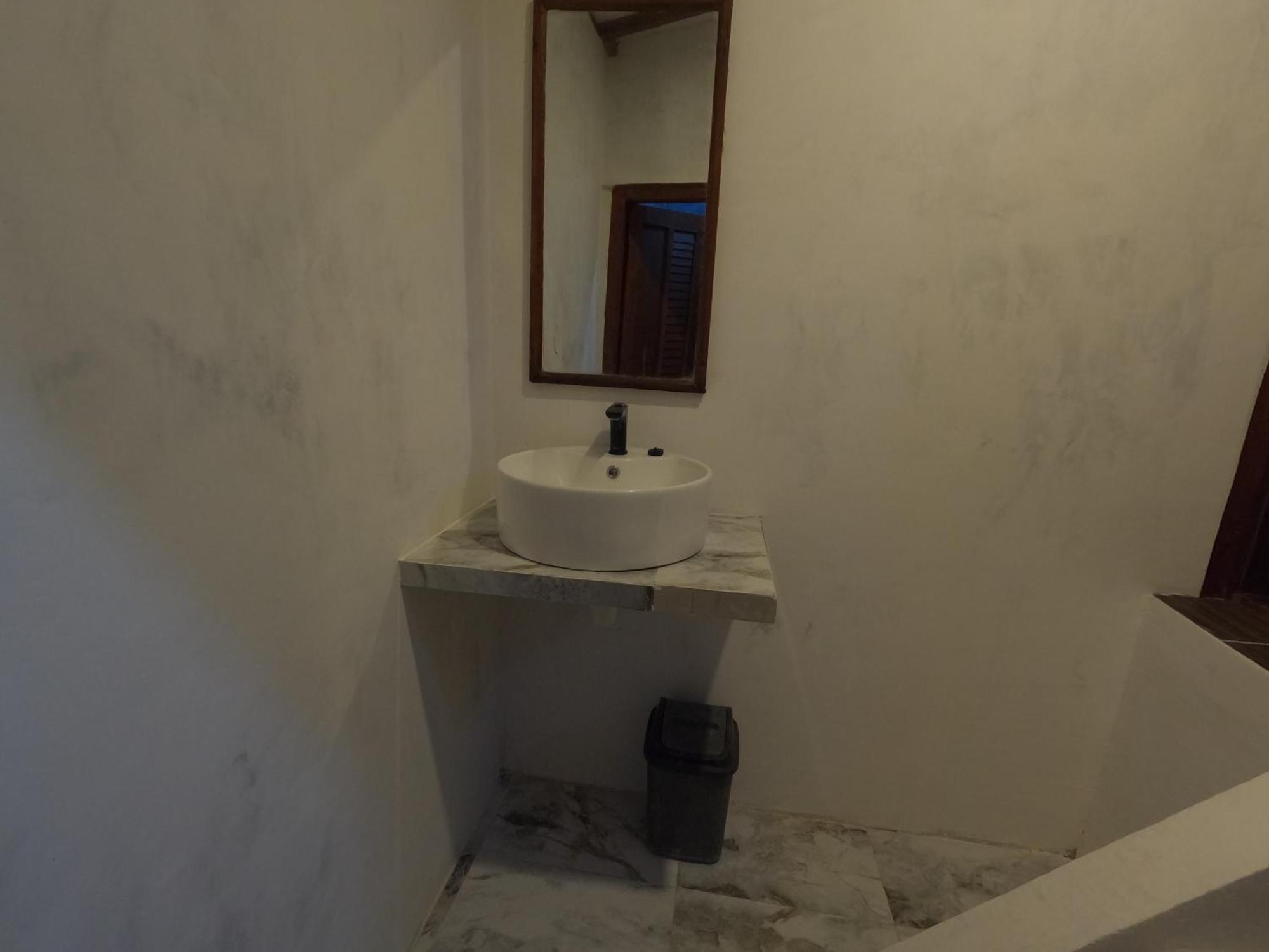 Maryan Moyo Bungalows & Resto Moyo Island Екстер'єр фото